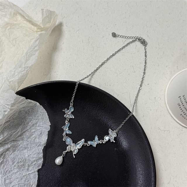 Butterfly Faux Pearl Alloy Choker