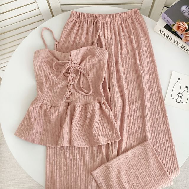 Ensemble : haut caraco à basque uni à lacets + pantalon large à taille élastique