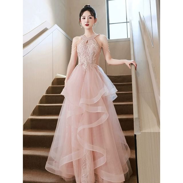 Halter Neck Sleeveless Embroidered Sequined A-Line Evening Gown