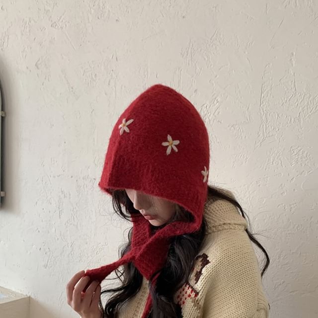 Floral Embroidered Knit Bonnet Hat