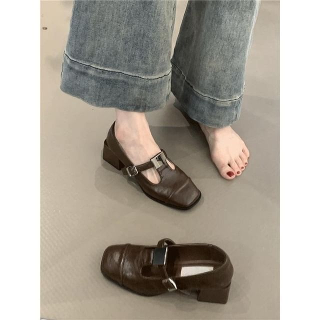 Chunky Heel Square Toe T-Strap Plain Faux Leather Mary Jane Pumps