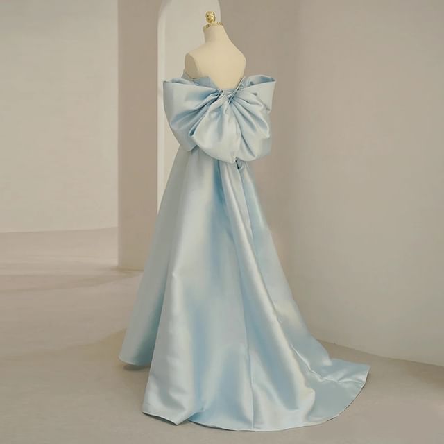 Strapless Plain Bow Back A-Line Ball Gown