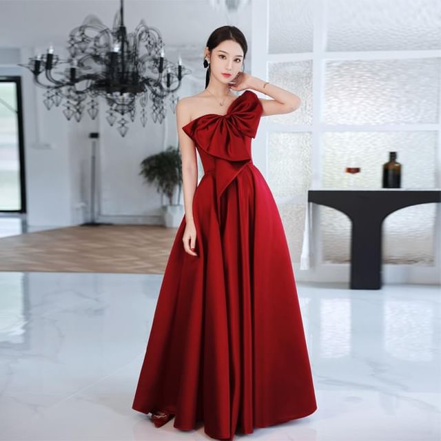 A-Line Plain One-Shoulder Evening Gown Sleeveless Bow