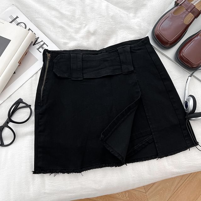 High Waist Fray Slit Mini Denim Skort