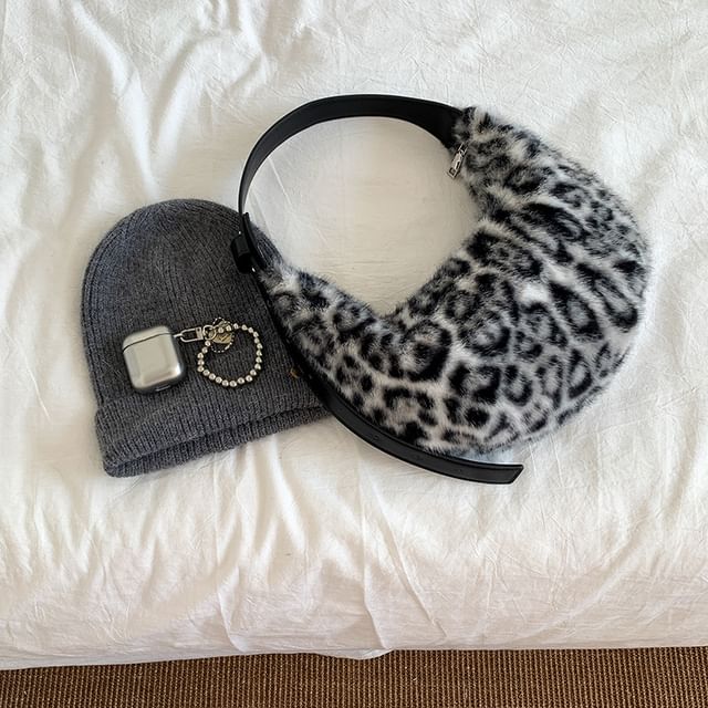 Leopard Print Fluffy Shoulder Bag