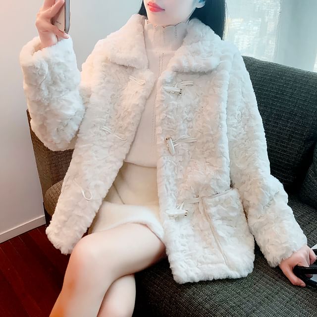 Lapel Collar Plain Toggle Fluffy Jacket
