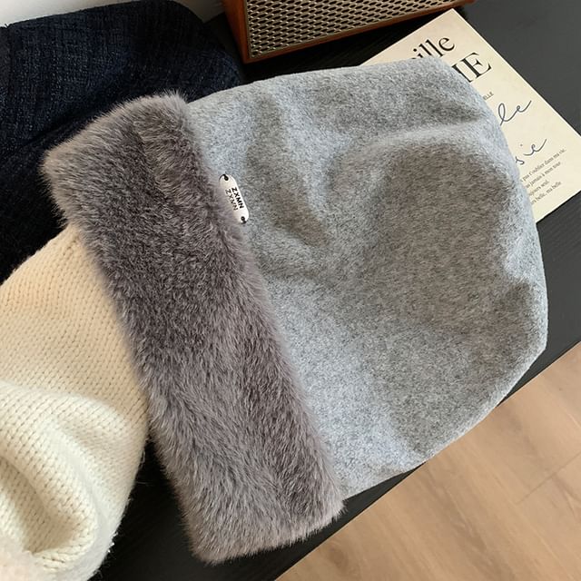 Fluffy Beanie Plain Panel