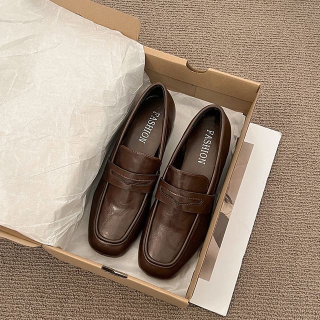 Chunky Heel Plain Faux Leather Penny Loafers