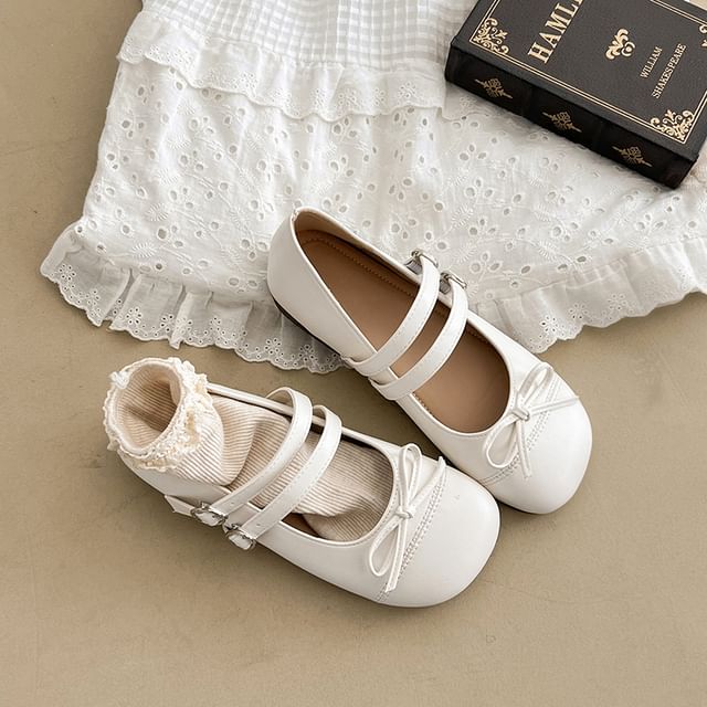 Bow Mary Jane Shoes