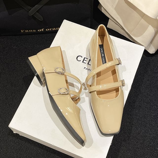 Square-Toe Low Heel Double Strap Sandals