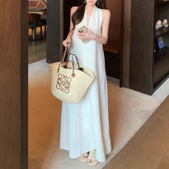 Halter-Neck Plain Midi A-Line Dress / Faux Leather Belt