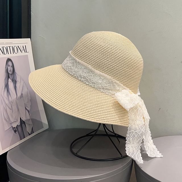 Lace Ribbon Straw Bucket Hat