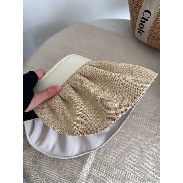 Lettering Ruffle Sun Hat