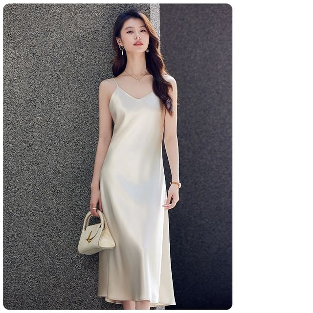 Spaghetti Strap V-Neck Plain Midi A-Line Dress