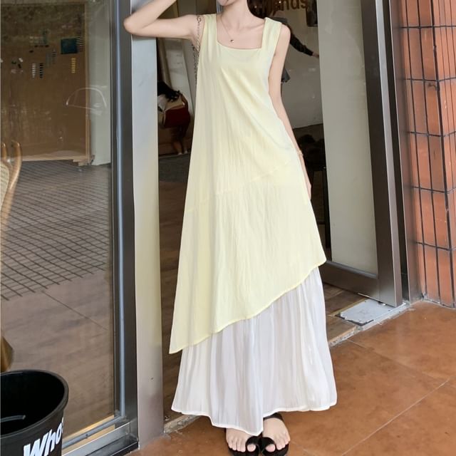 Square Neck Panel A-Line Maxi Dress