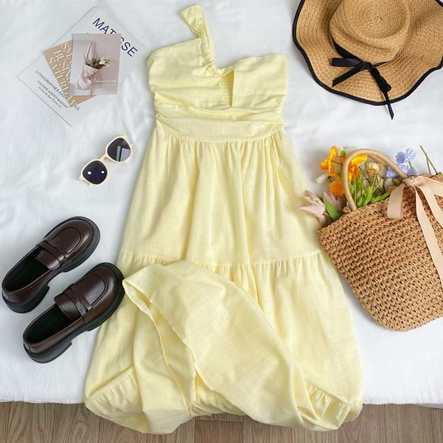 One Shoulder Keyhole Tiered A-Line Maxi Dress