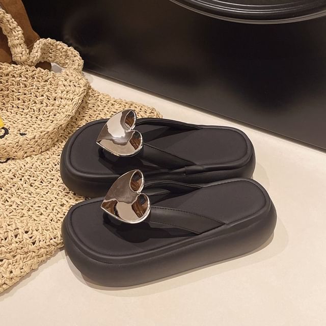Heart Flops Accent Platform Flip