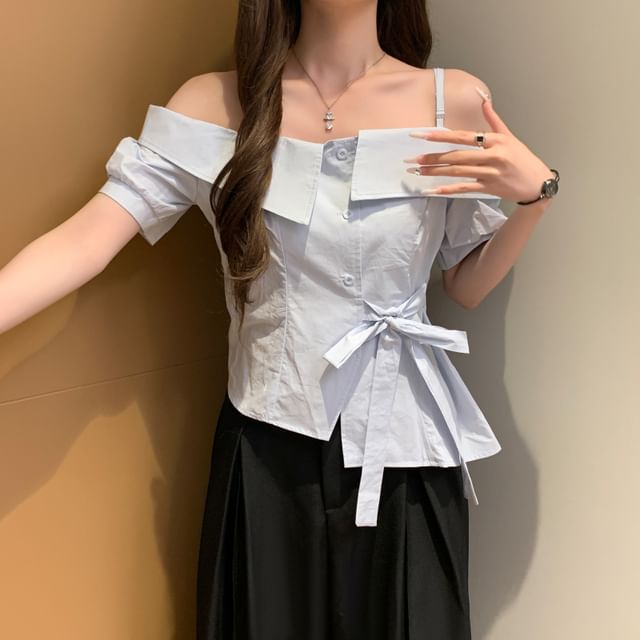Asymmetric Cold-Shoulder Short-Sleeved Shirt