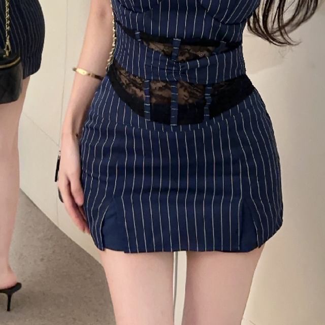 Lace Panel Pinstriped Cami Top Paired with High-Rise Slit Mini Pencil Skirt