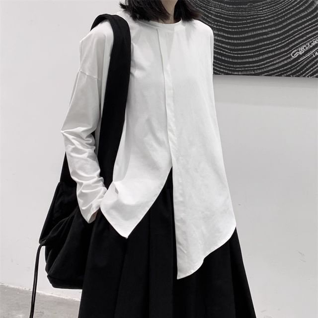 Asymmetrical Plain Shirt with Long Sleeves and Contemporary Silhouette