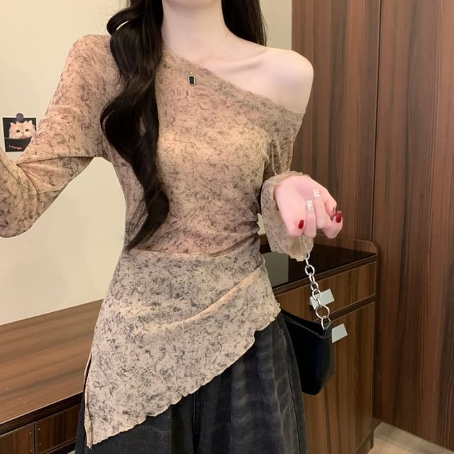 Fitted Asymmetric Tie-Dye Off-The-Shoulder Long-Sleeved Blouse