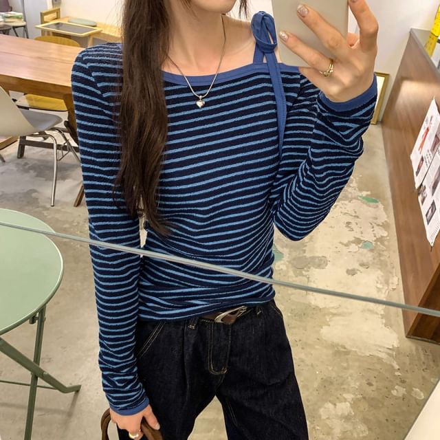 Off-Shoulder Long-Sleeve Striped Blouse