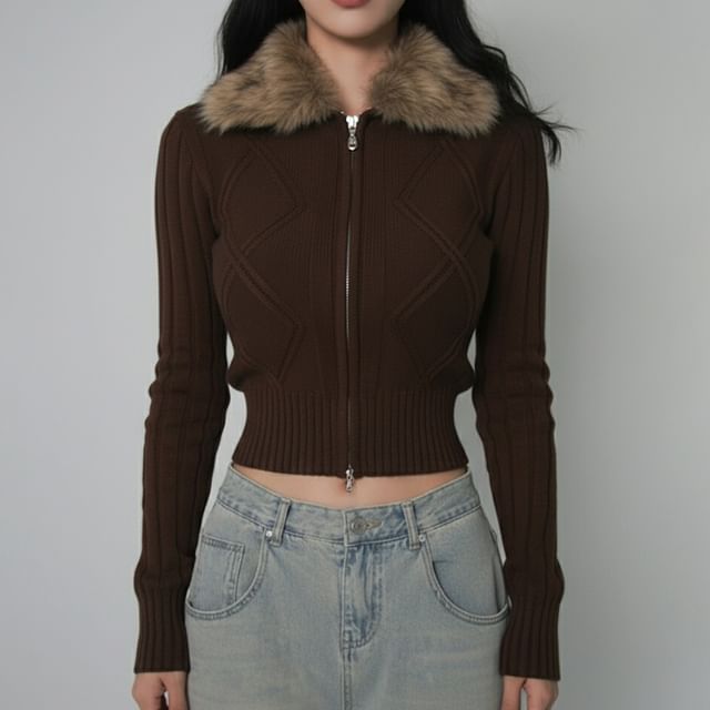 Faux Fur Collar Cable Knit Zip Cardigan
