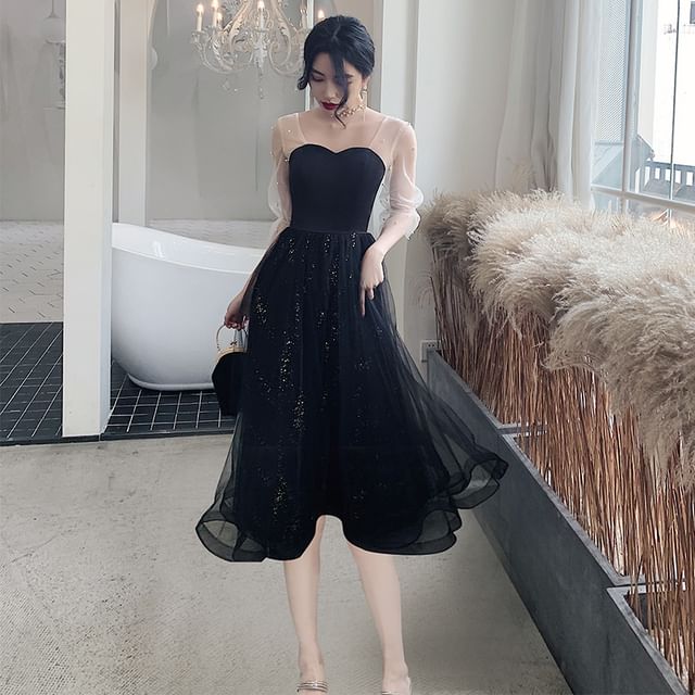Long Sleeve Sweetheart Neck Two Tone Beaded Sequin Panel Mesh A-Line Evening Gown / Midi Cocktail Dress