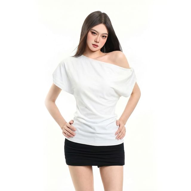 One-Shoulder Shirred Tee