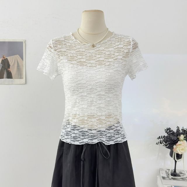 Short Sleeve Round Neck Plain Lace Top