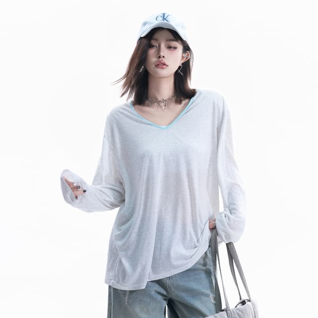Long-Sleeve V-Neck Contrast Trim T-Shirt