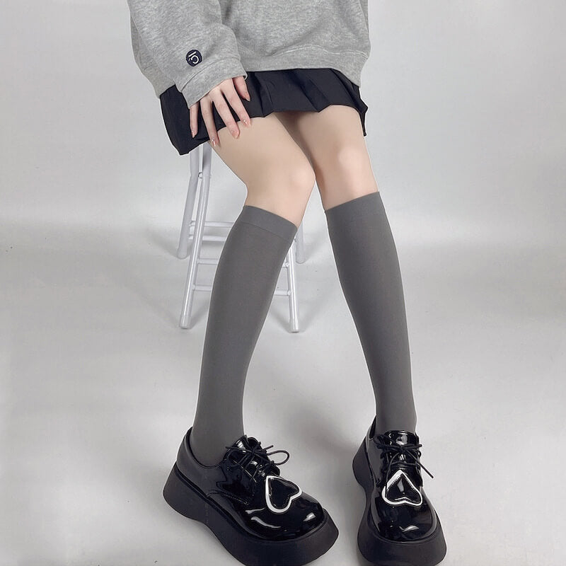 Bas doux de couleur unie