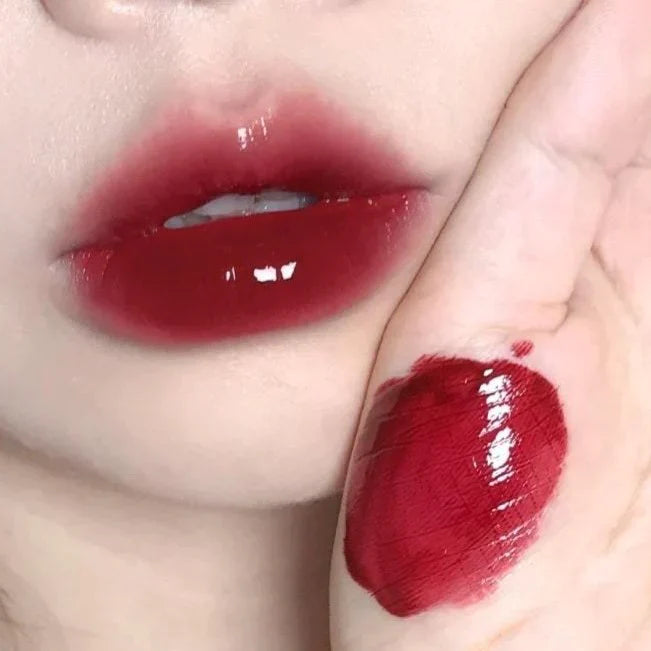 Pfirsichfarbener Spiegel-Lipgloss