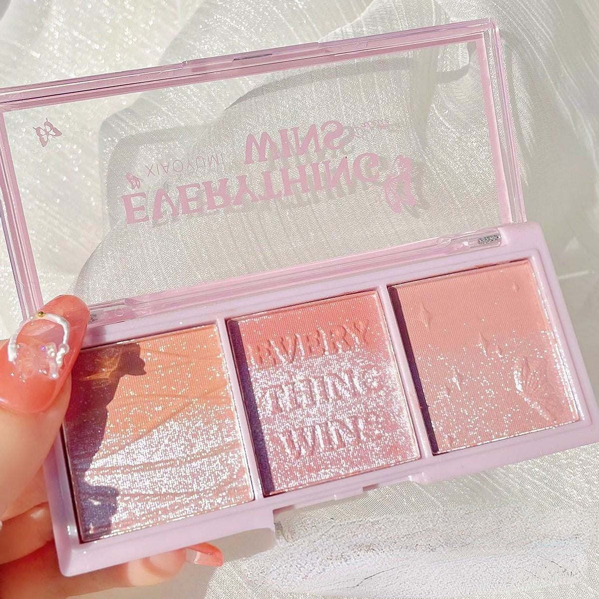 Kawaii Glitter Eyeshadow Palette - Heartzcore