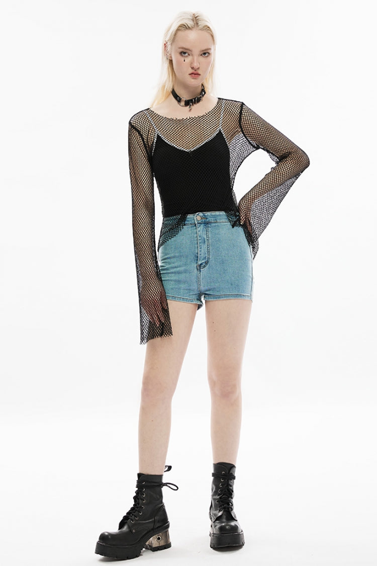 Edgy Skull-Decor Punk Tee with Contrast Stitching