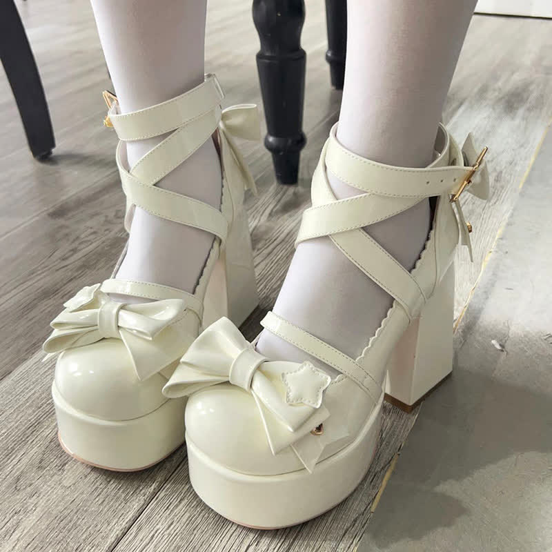 Chaussures Lolita à talons hauts avec nœud et boucle en étoile