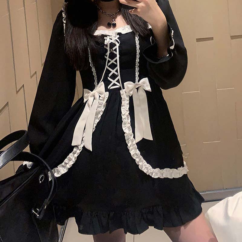 Robe de demoiselle d'honneur noire à lacets et nœud papillon Lolita