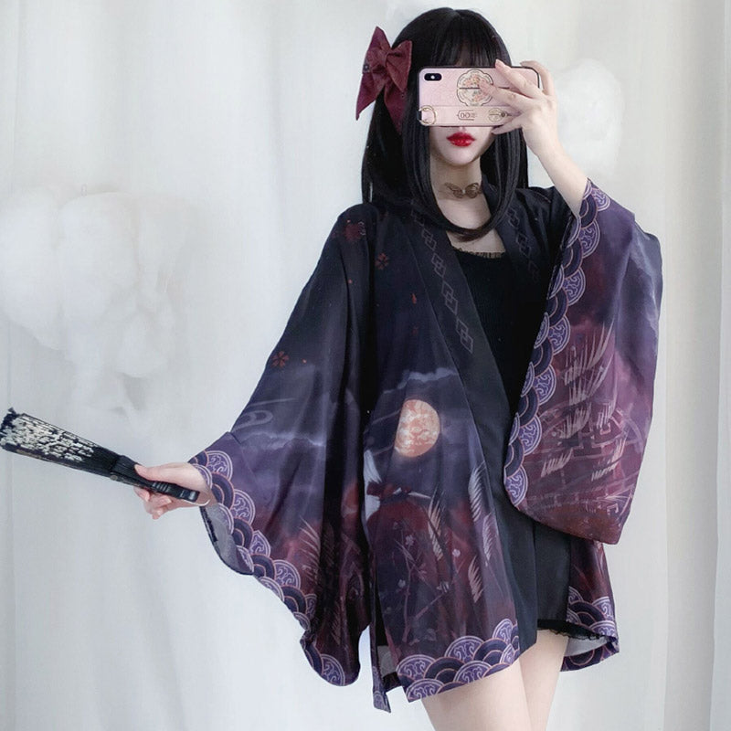 Strickjacke mit Kimono-Oberbekleidung im Vintage-Anime-Print