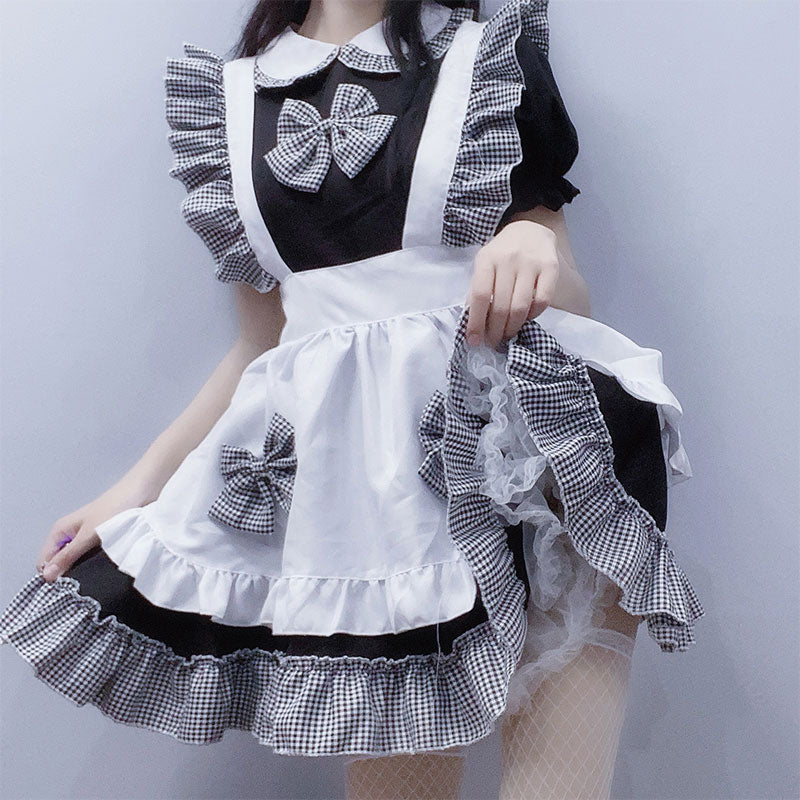 Robe de costume Lolita à volants et nœud papillon à carreaux Kawaii