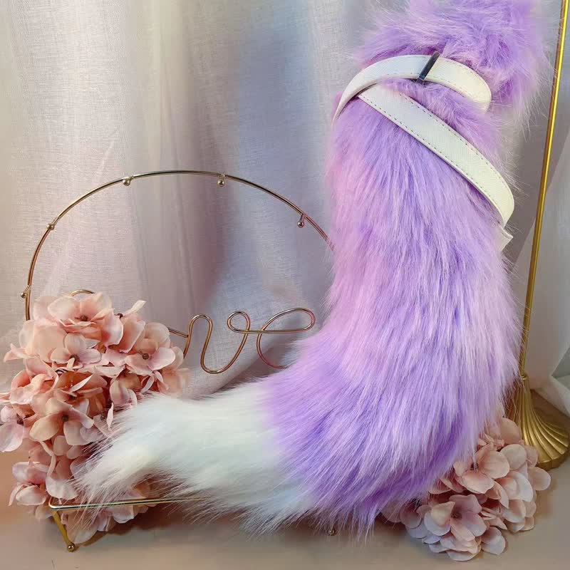 Accessoire de serre-tête en forme de queue de renard à fourrure violette