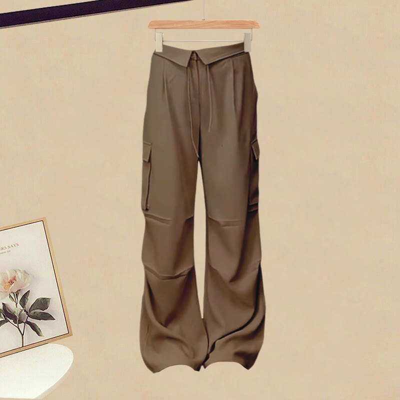 Pantalon cargo T-shirt à pompons et boucles