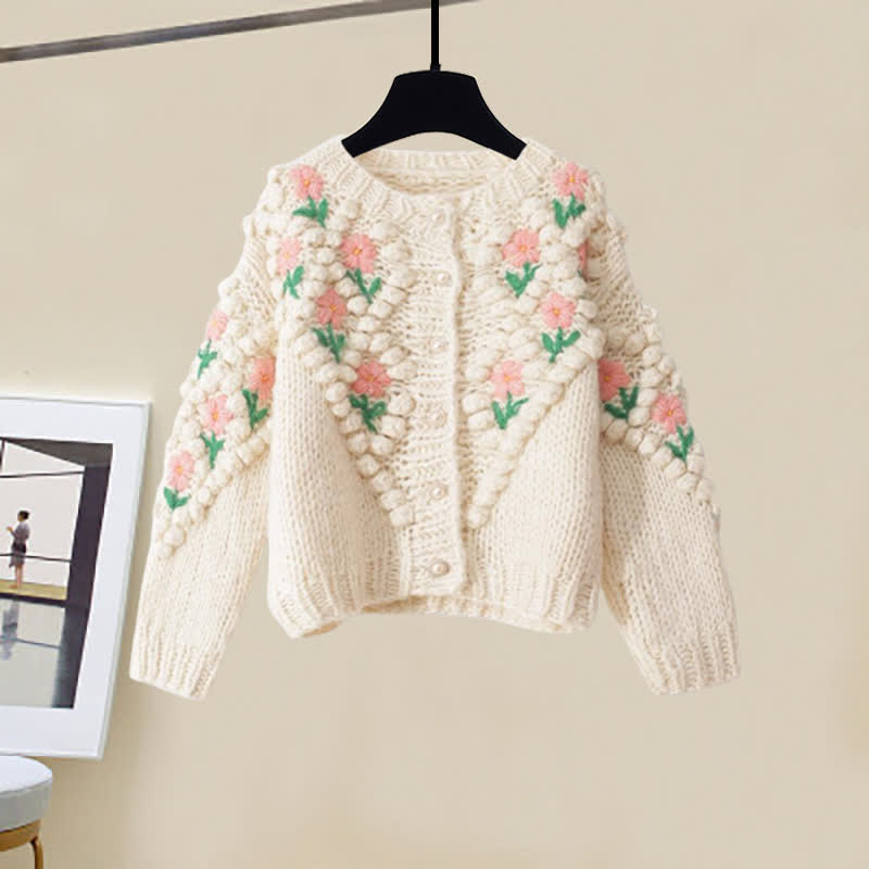 Cardigan en crochet fleuri, pull, pantalon en tricot