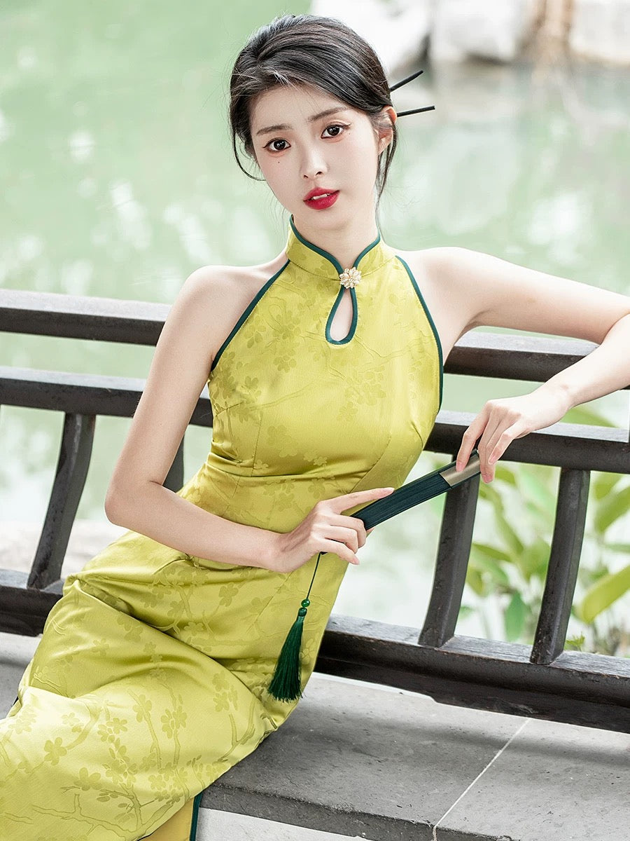 Cheongsam fleuri jaune