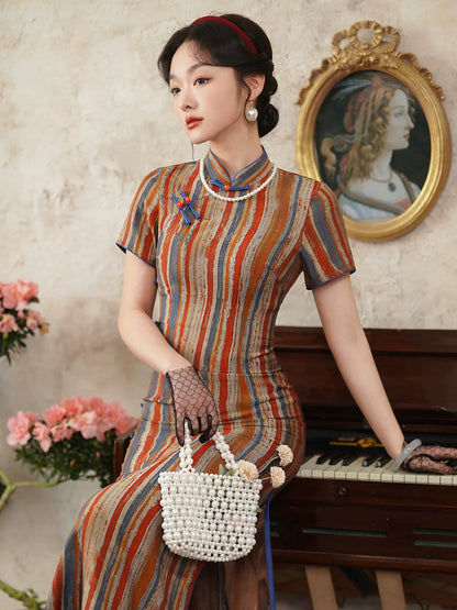 Bunter Streifen Cheongsam