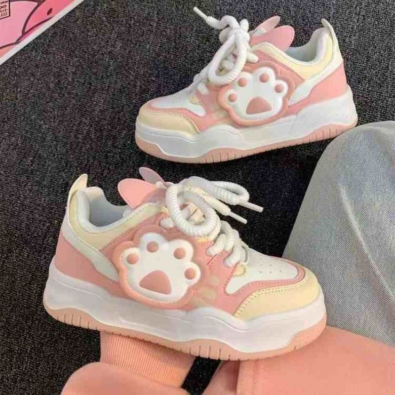 Cute Kitty Sneakers - Kimi