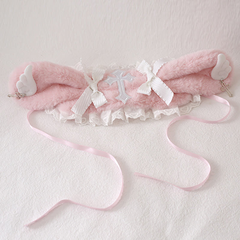 Chapeau en peluche Lolita avec nœud papillon et croix décorative