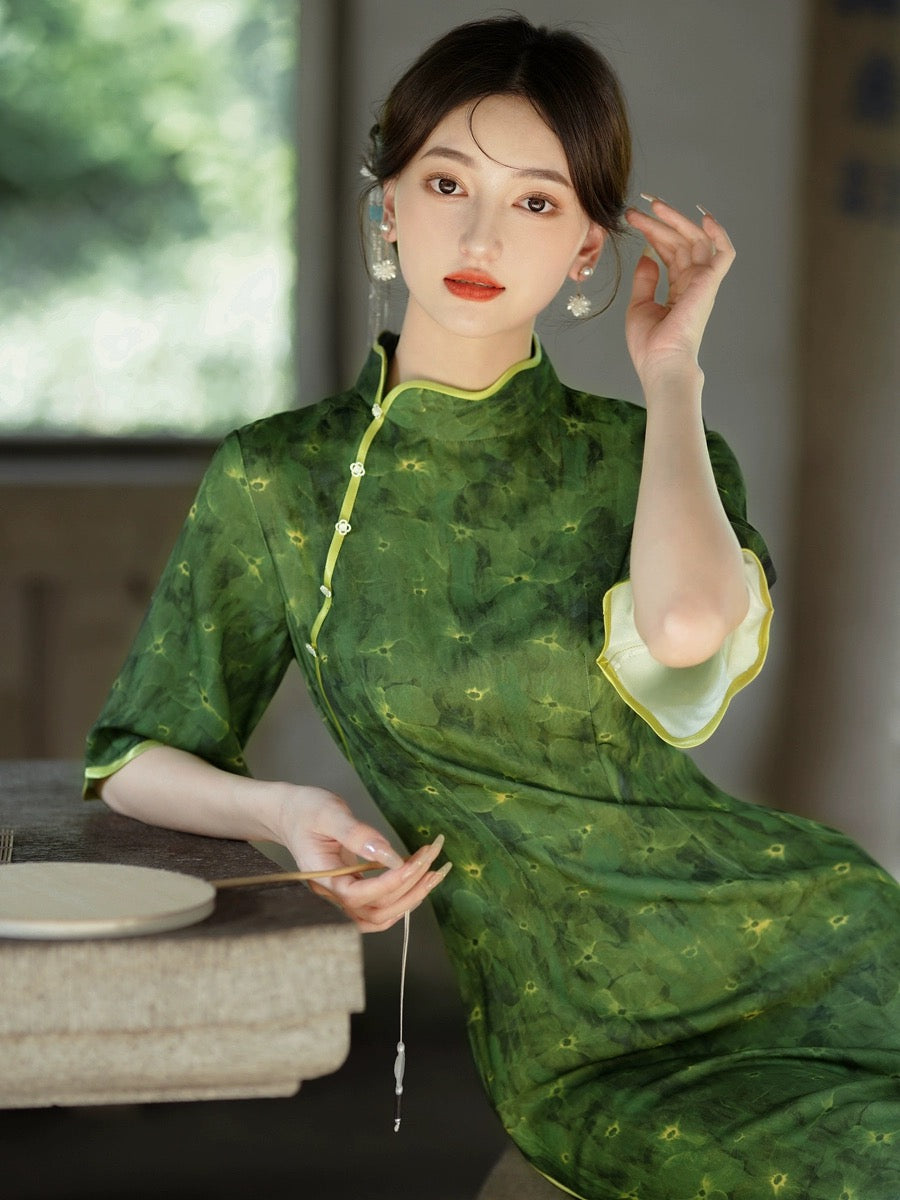 Robe cheongsam verte élégante