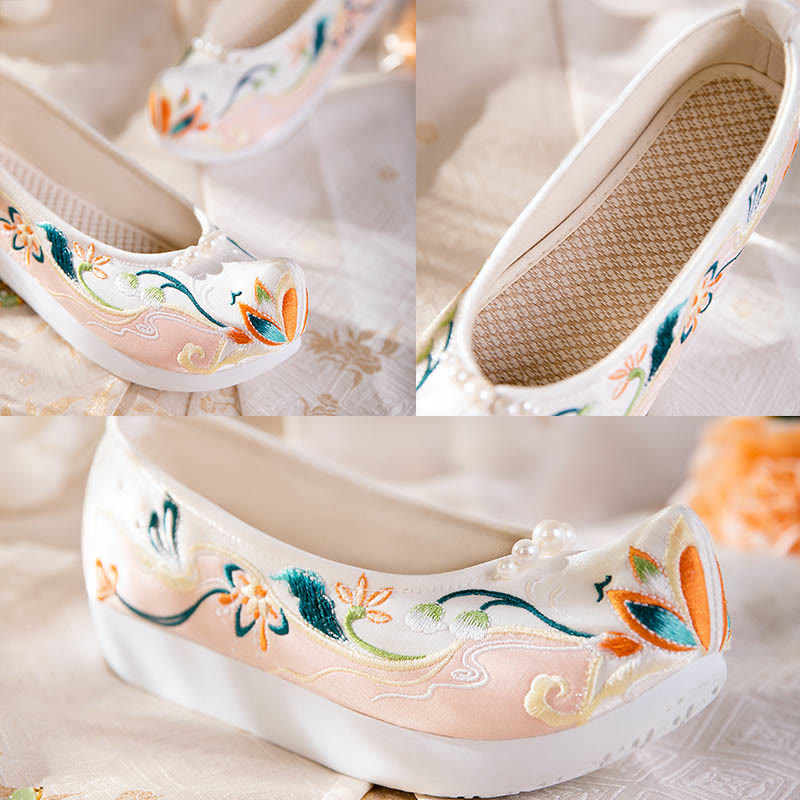 Chaussures rétro à broderie florale avec décor de perles