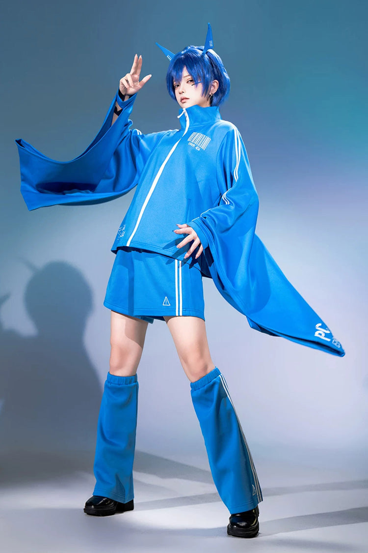 Stand-Collar Gothic Prince Coat with Trumpet Sleeves and Shorts