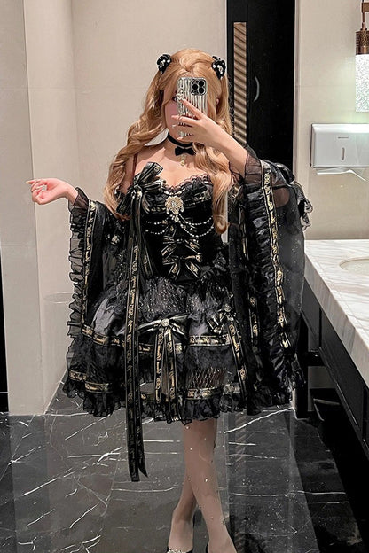 Sleeveless Gothic Princess Dress with Double Ruffled Bow and Pearls - Golden Obsidian Night
